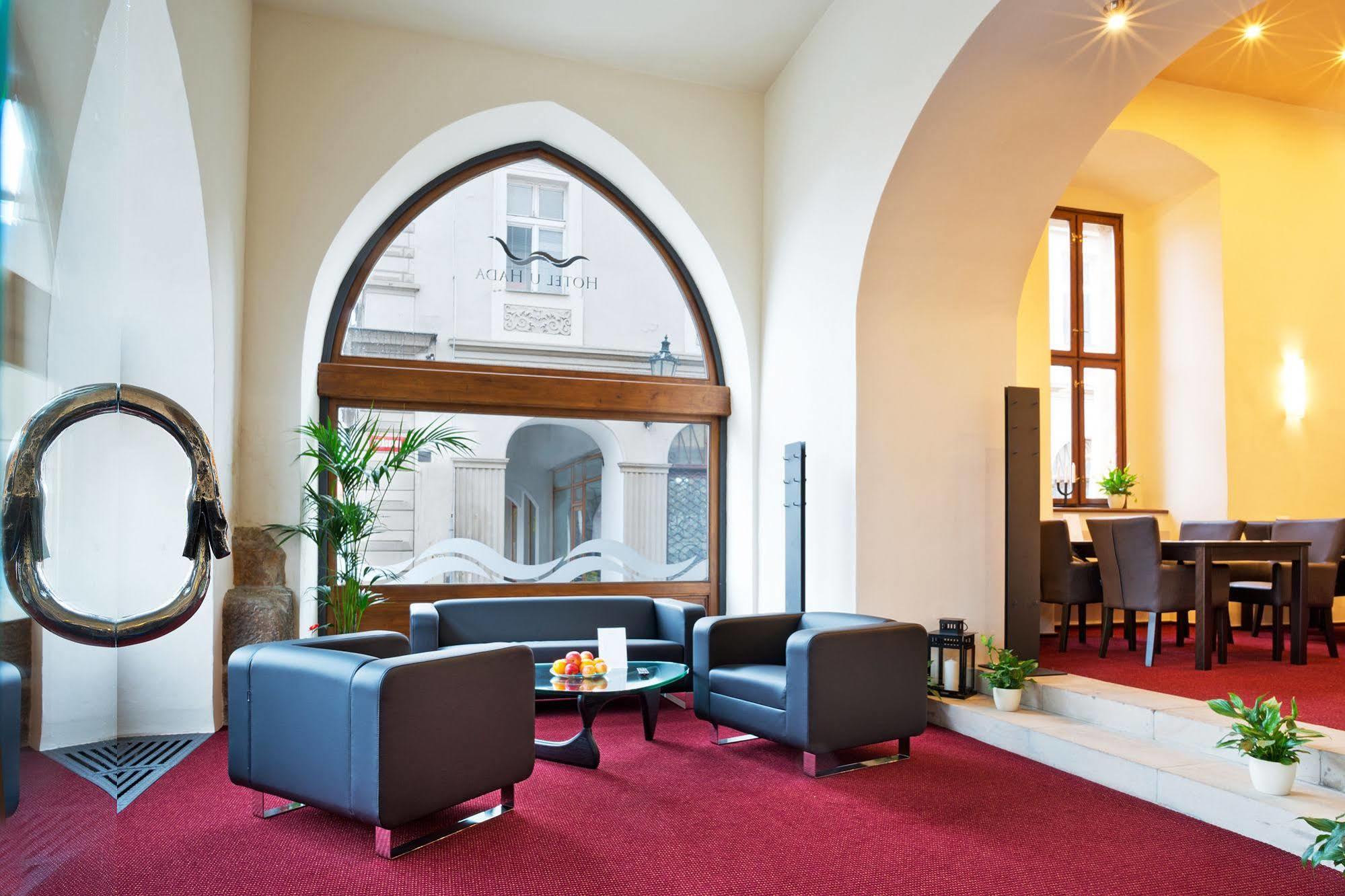 Hotel U Hada Zatec Εξωτερικό φωτογραφία