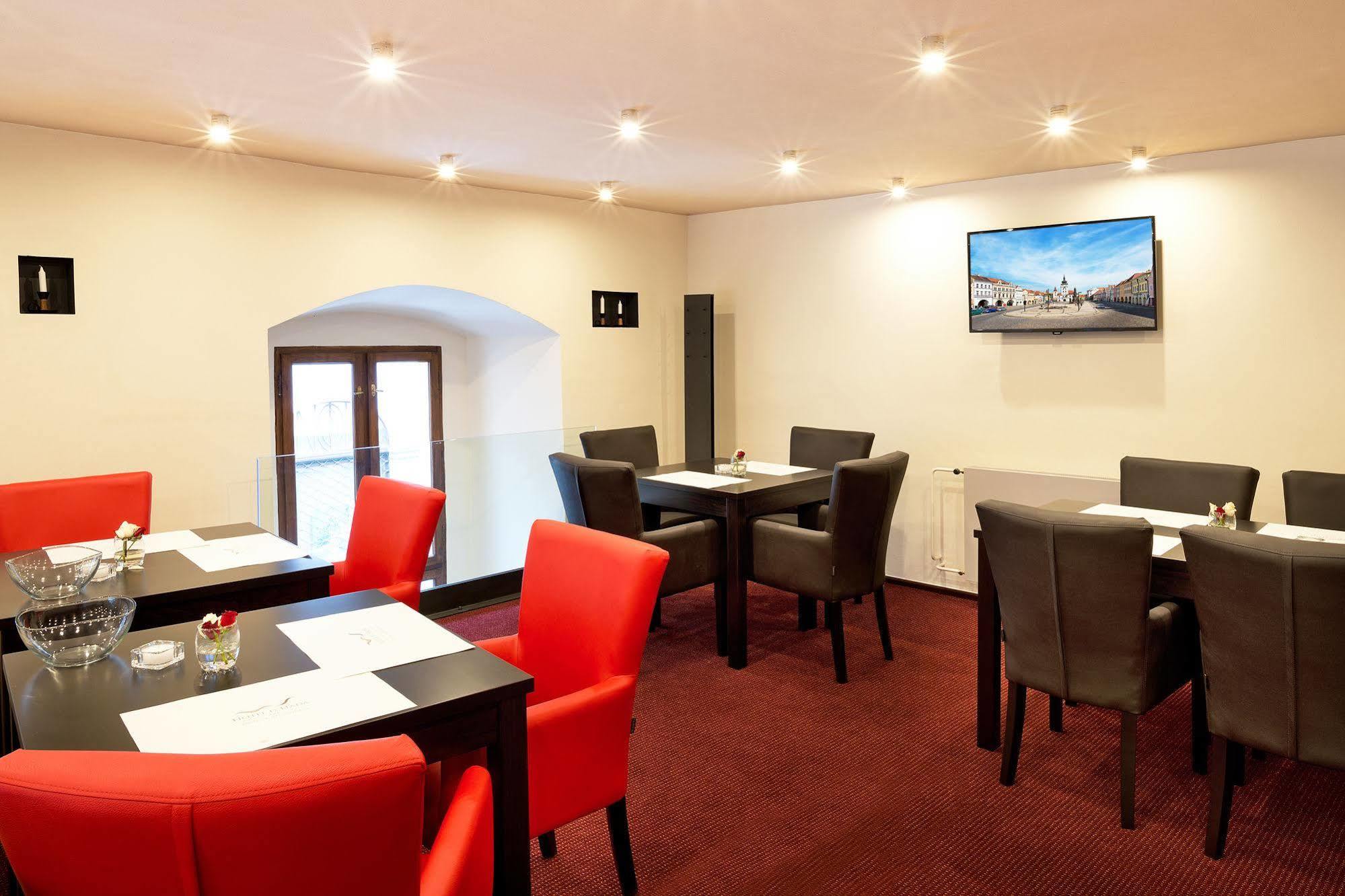 Hotel U Hada Zatec Εξωτερικό φωτογραφία