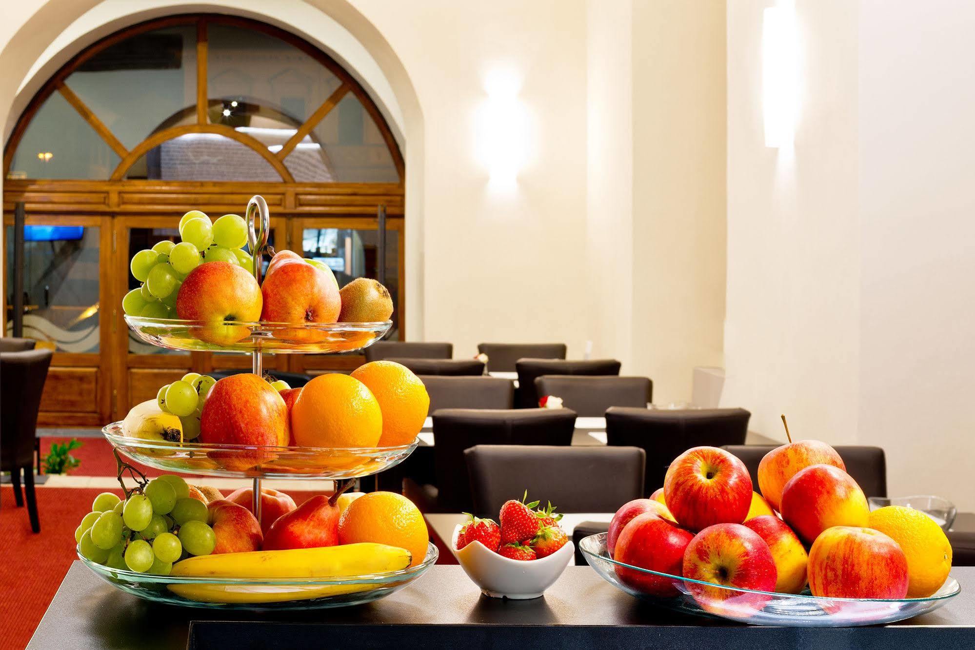 Hotel U Hada Zatec Εξωτερικό φωτογραφία