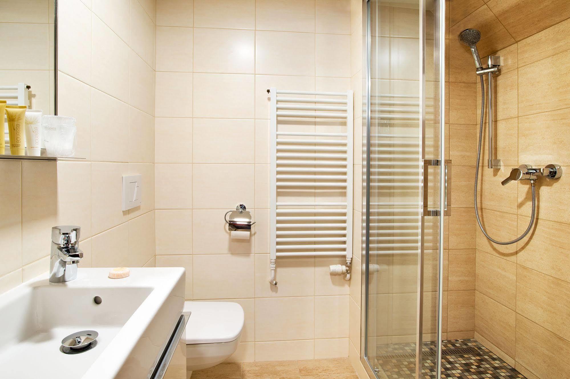 Hotel U Hada Zatec Εξωτερικό φωτογραφία