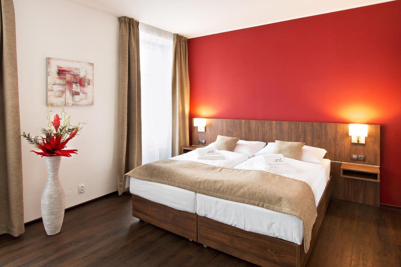 Hotel U Hada Zatec Εξωτερικό φωτογραφία